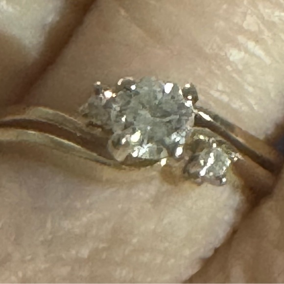 💥PRICE DROP💥💍 Womens 14 kt yellow gold wedding set. Appraisal in pictures. FIRM! - Picture 2 of 7